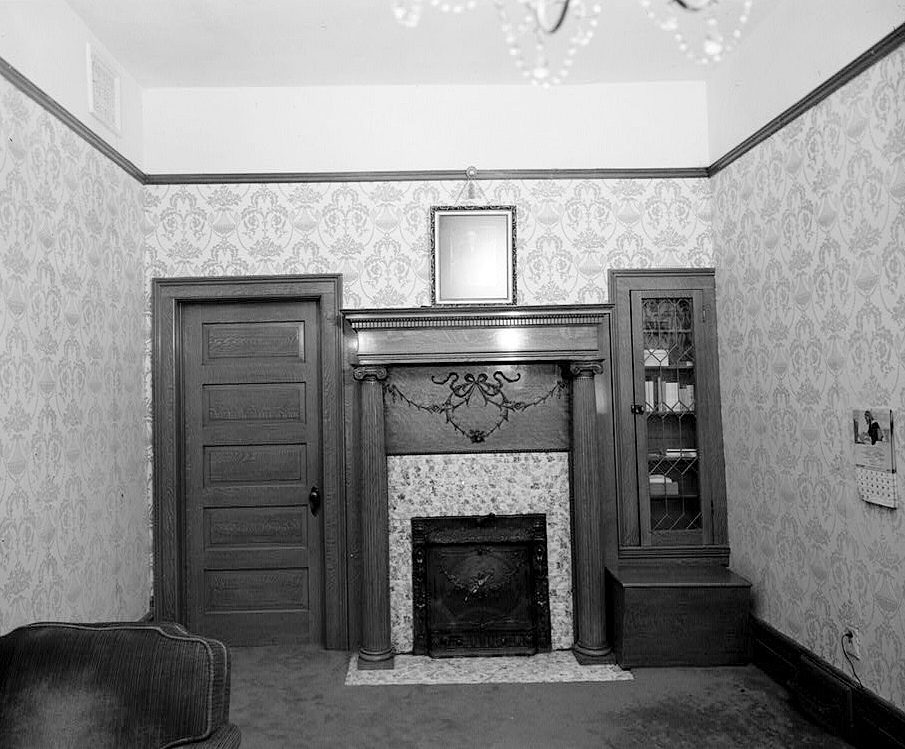 Stewart-Nye House, Carson City Nevada December, 1972 SOUTHEAST ROOM, FIRST FLOOR
