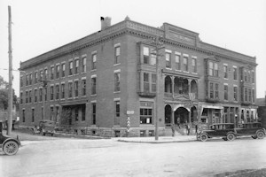 Belmont Hotel, Belmont New York