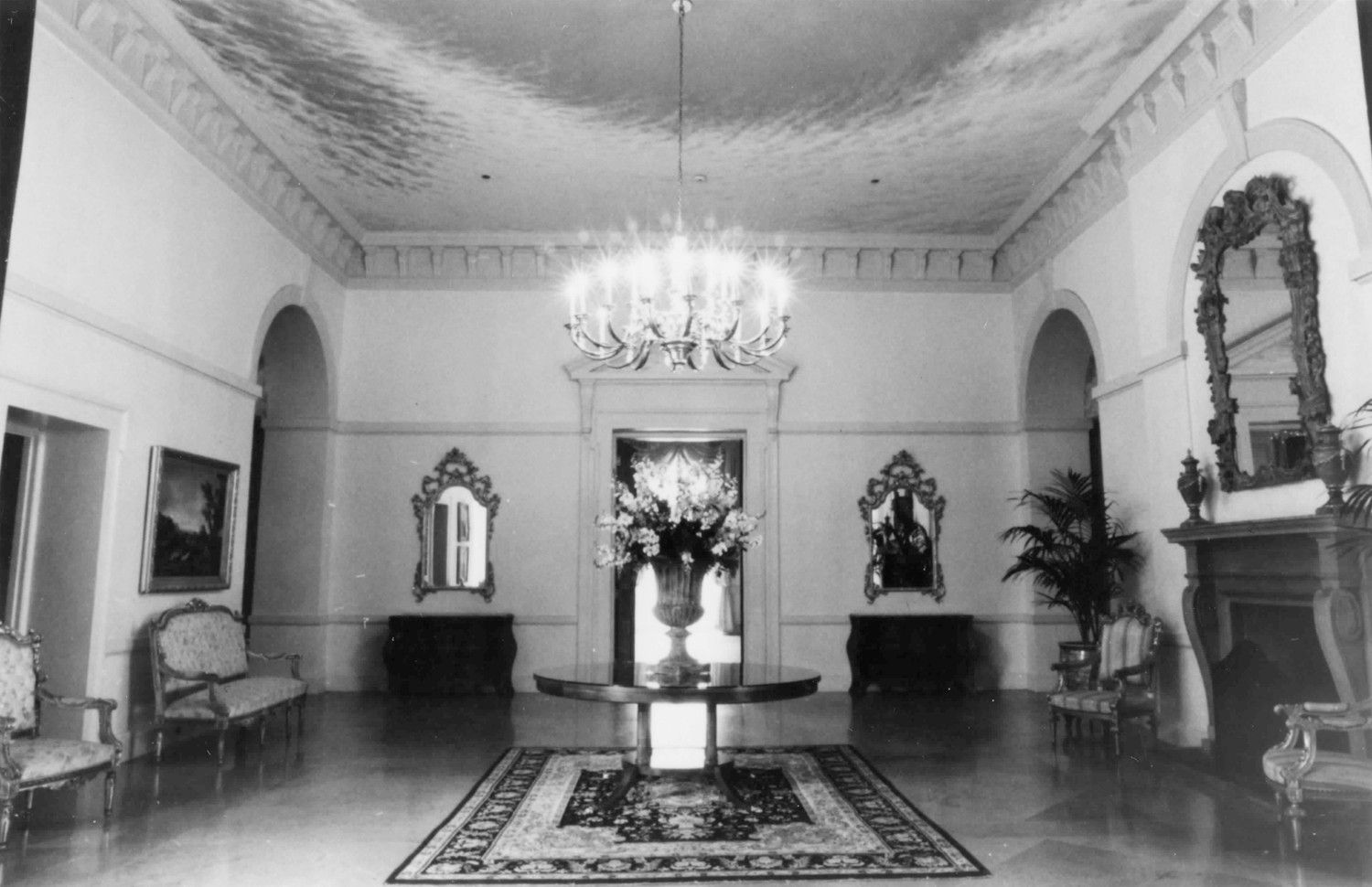 Oheka - Otto H. Kahn Estate, Cold Springs Hills New York Reception Hall (2002)