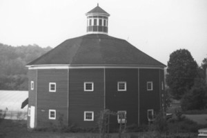 Parker 13-Sided Barn, Jefferson New York