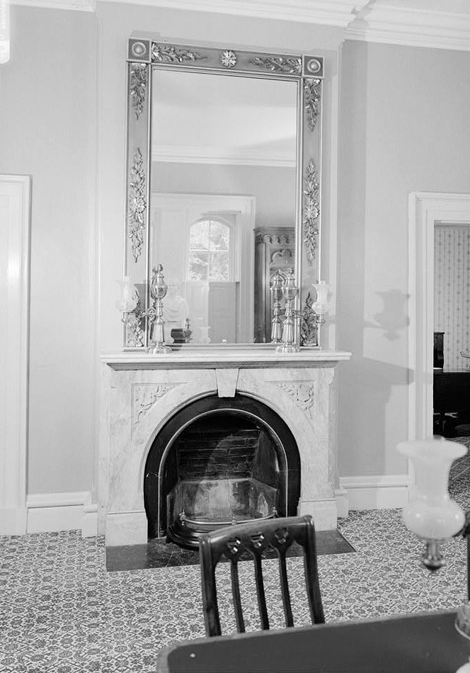 Lindenwald Mansion - Martin Van Buren House, Kinderhook New York INTERIOR, FIRST FLOOR, CLOSE VIEW OF THE FIREPLACE AND MANTEL IN ROOM 111 ON THE NORTHEAST WALL