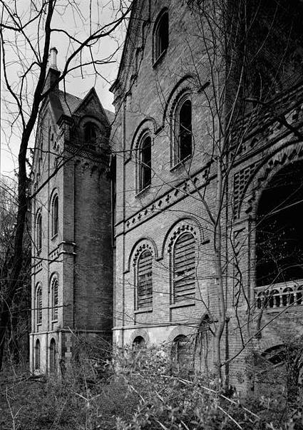 Wyndclyffe Mansion (Linden Grove), Rhinebeck New York DETAIL, WEST SIDE FROM SOUTHWEST