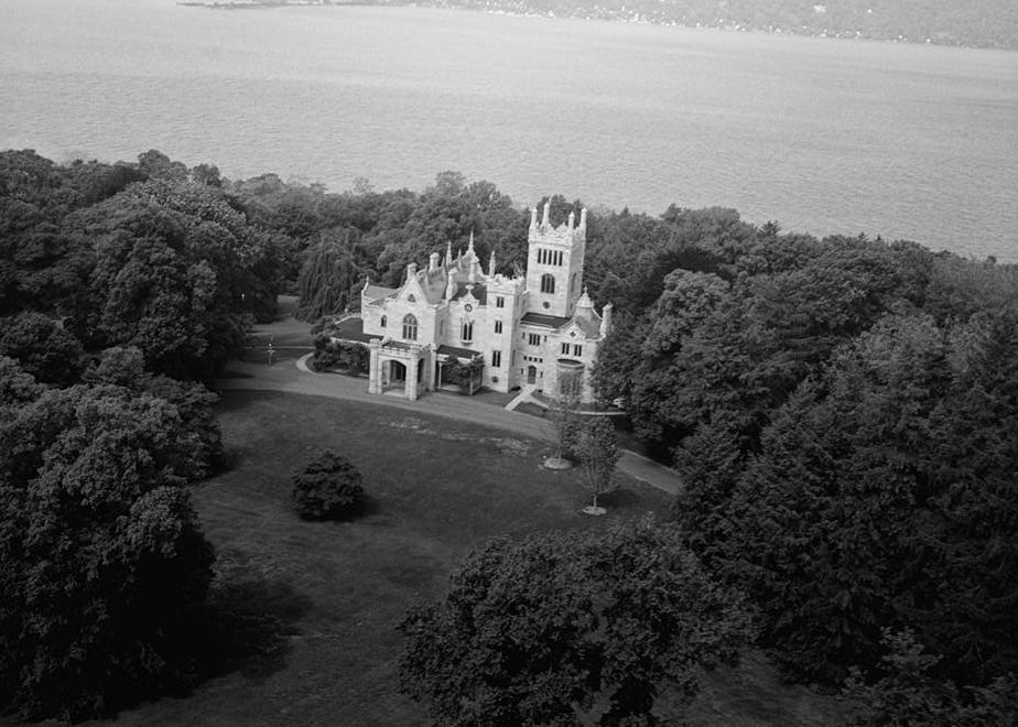 Lyndhurst Mansion, Tarrytown New York AERIAL VIEW OF HOUSE FROM NORTHEAST