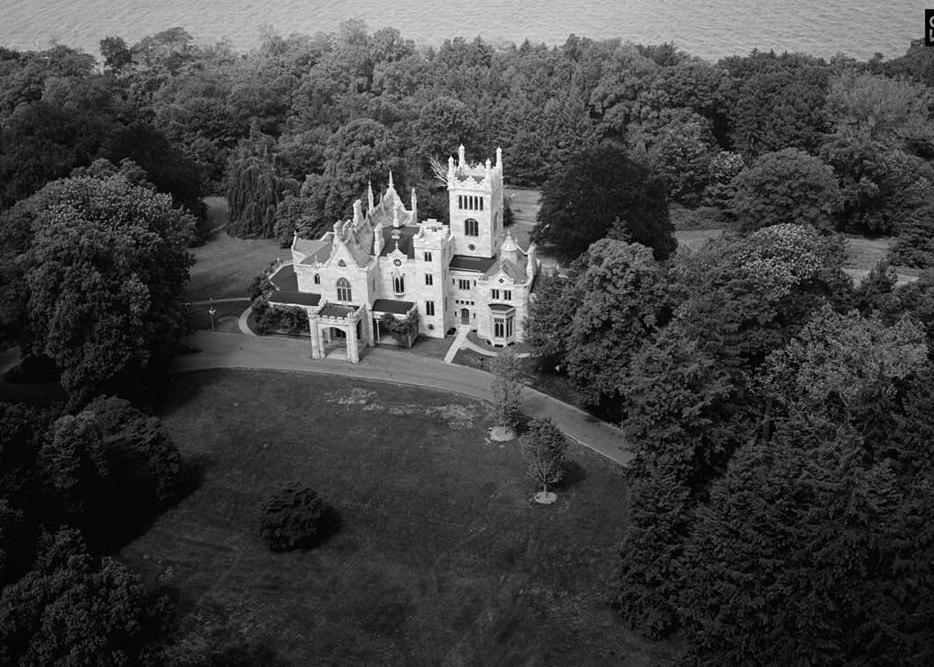 Lyndhurst Mansion, Tarrytown New York AERIAL VIEW OF HOUSE IN FOREGROUND