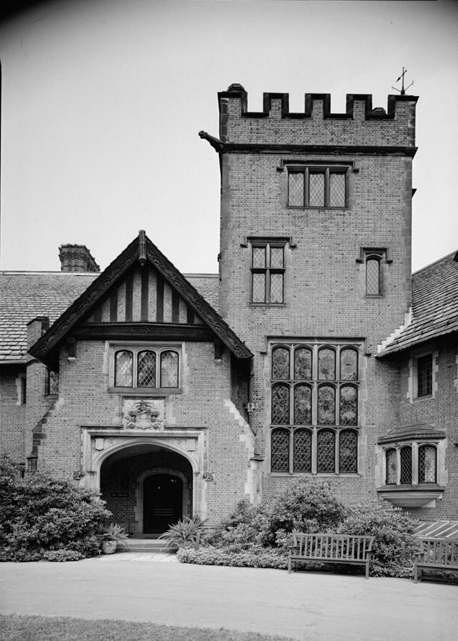 Stan Hywet Hall, Akron Ohio 1982 DETAIL SHOWING EAST (MAIN) ENTRANCE AND TOWER
