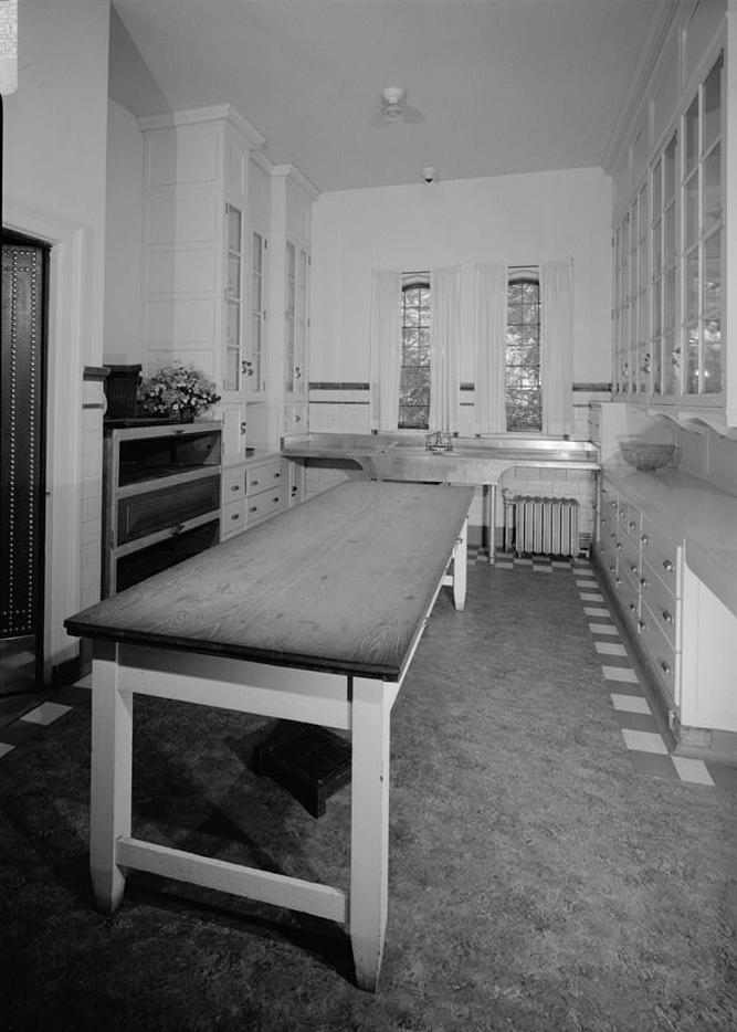 Stan Hywet Hall, Akron Ohio 1982 BUTLER'S PANTRY, OFF OF MAIN DINING ROOM