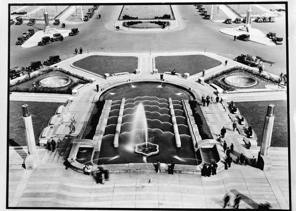 Cincinnati Union Terminal, Cincinnati Ohio March 14, 1932 DISTANT VIEW LOOKING NORTH DURING CONSTRUCTION