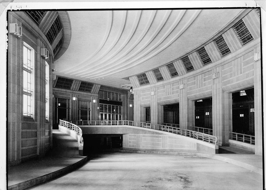 Cincinnati Union Terminal, Cincinnati Ohio 1932 TAXI ENTRANCE (NORTH) RAMP, LOOKING SOUTH
