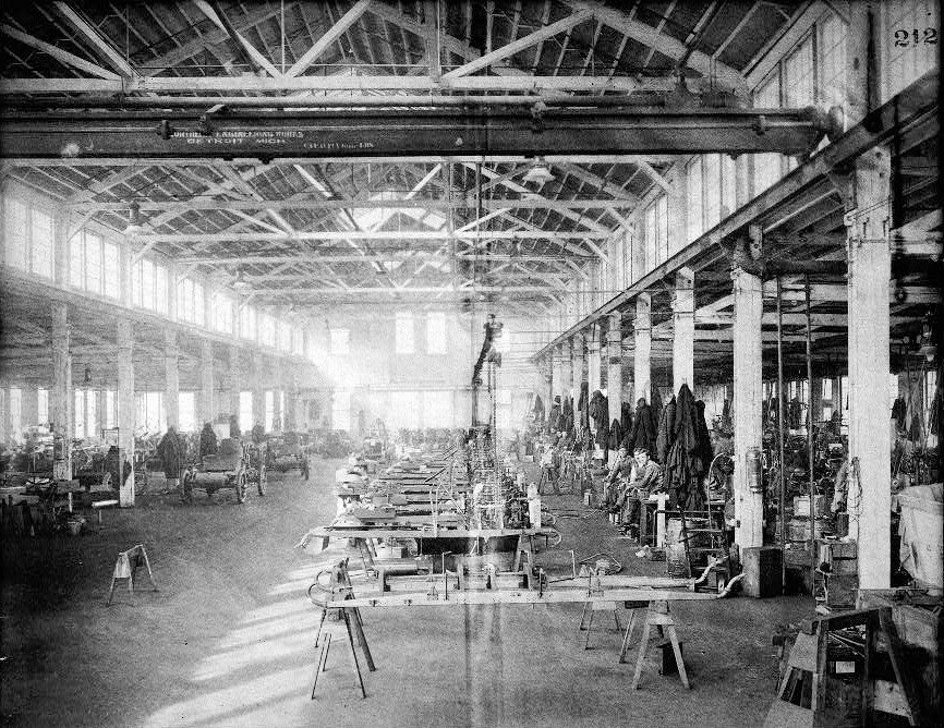 The Winton Motor Car Company, Cleveland Ohio early 20<sup>th</sup> century photograph of Assembly Building, interior
