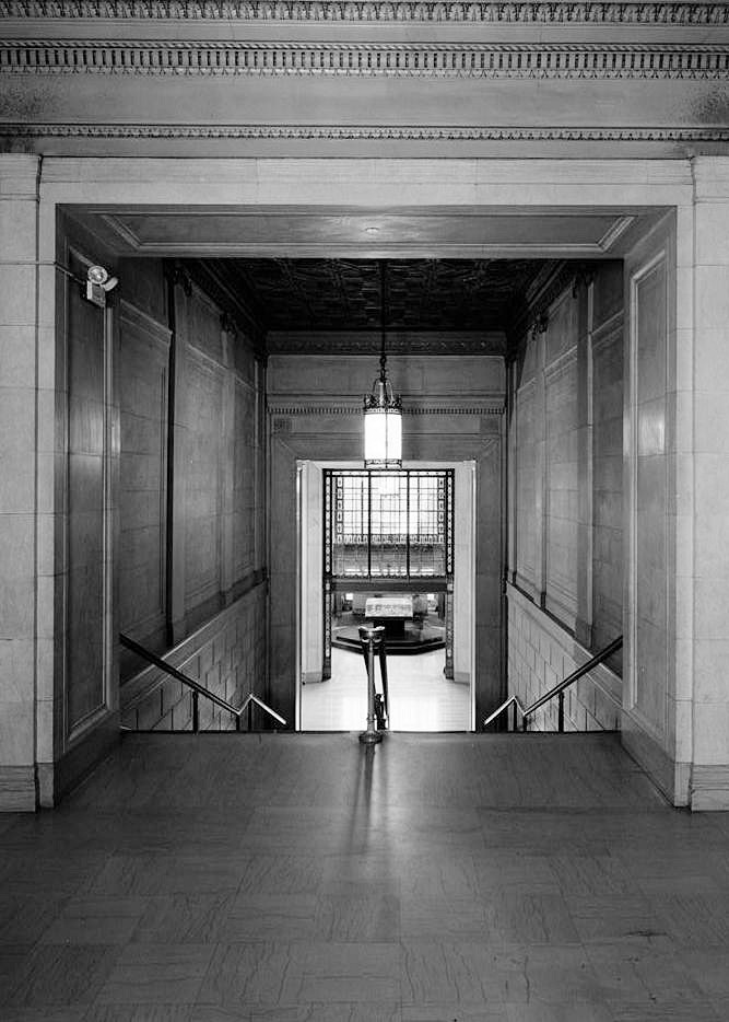 Terminal Tower Building - Cleveland Union Terminal, Cleveland Ohio 1987  GRAND STAIR, VIEW NORTH FROM ARCADE TO INNER LOBBY