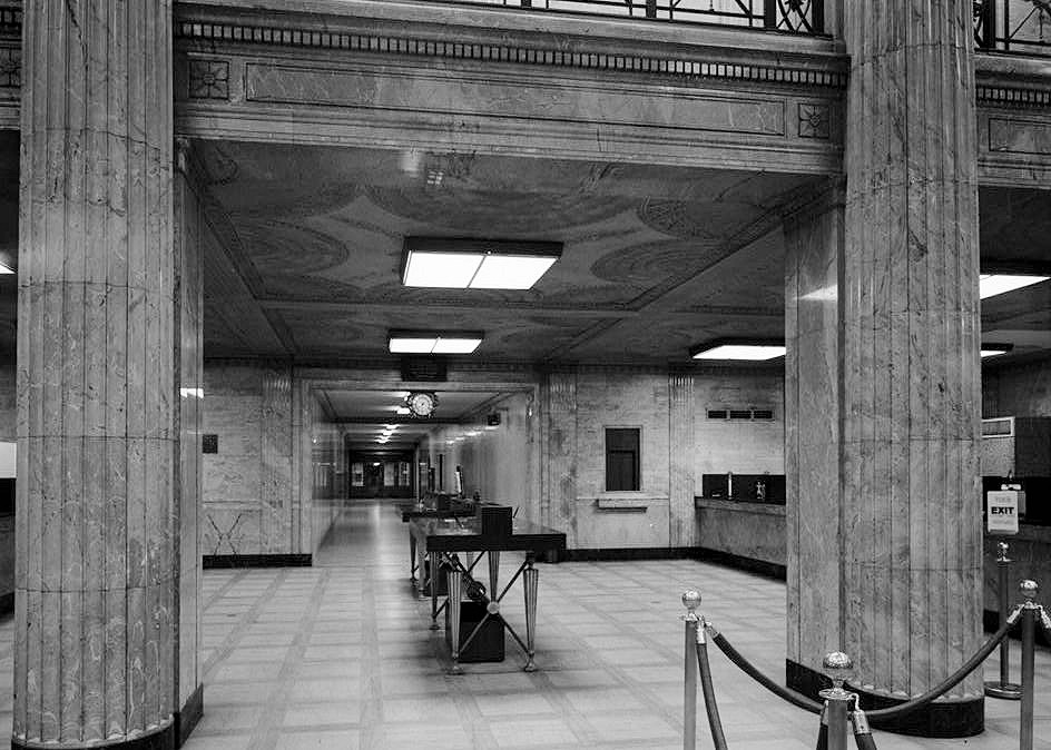 Terminal Tower Building - Cleveland Union Terminal, Cleveland Ohio 1987  BANKING ROOM, OVERALL VIEW TO SOUTH