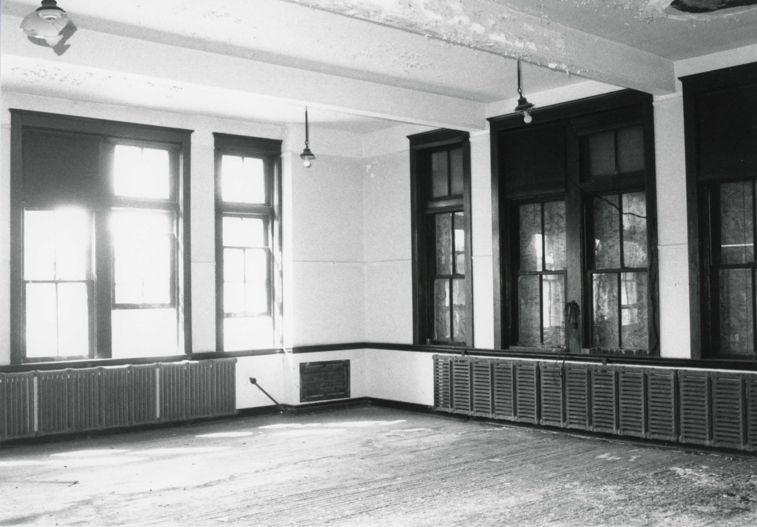 Harvard School, Cleveland Ohio Looking northwest in northwest classroom, second floor, original 1903 school (2001)