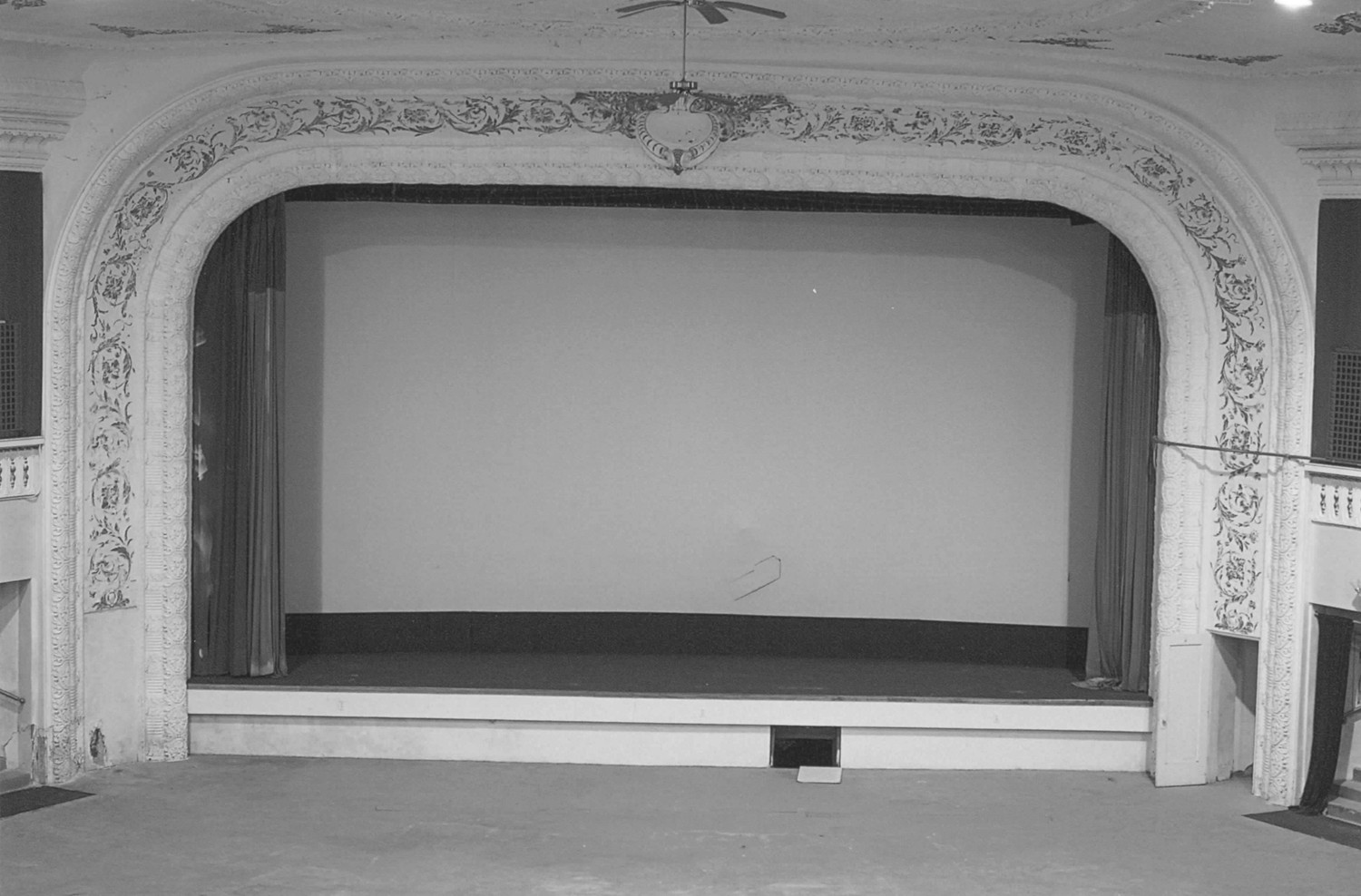 LaSalle Theater Building, Cleveland Ohio Proscenium (2010)