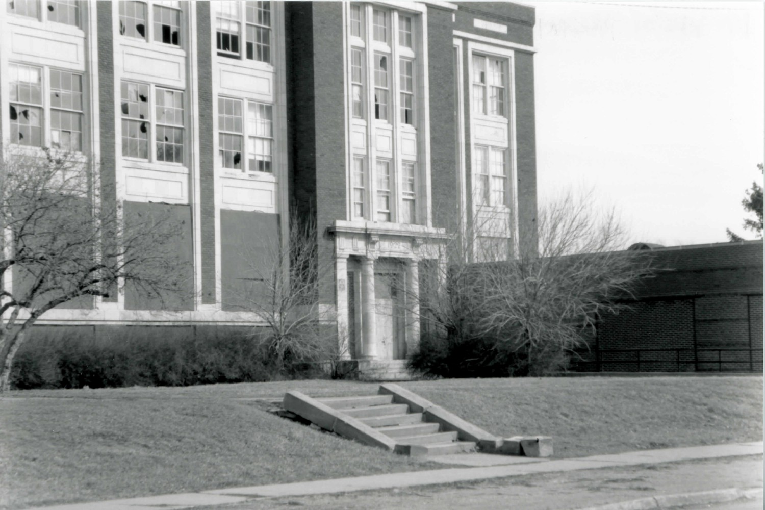 West Technical High School, Cleveland Ohio South Elevation looking northeast (2000)