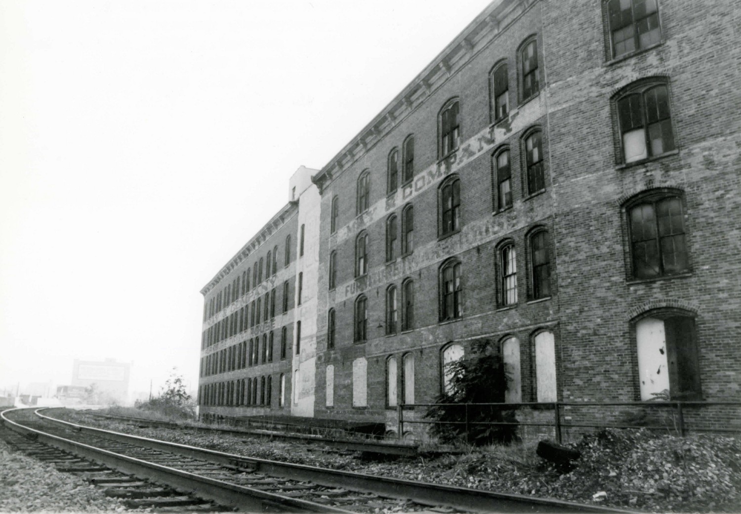 Dayton Motor Car Company, Dayton Ohio 9 McDonough St.; north facade; looking east (1982)
