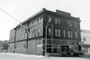 T. Lanning & Company Department Store, Dennison Ohio