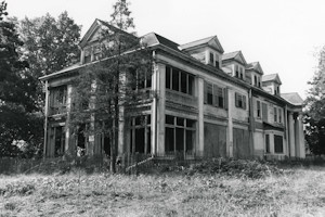Edward and Louise Moore Estate, Mentor Ohio