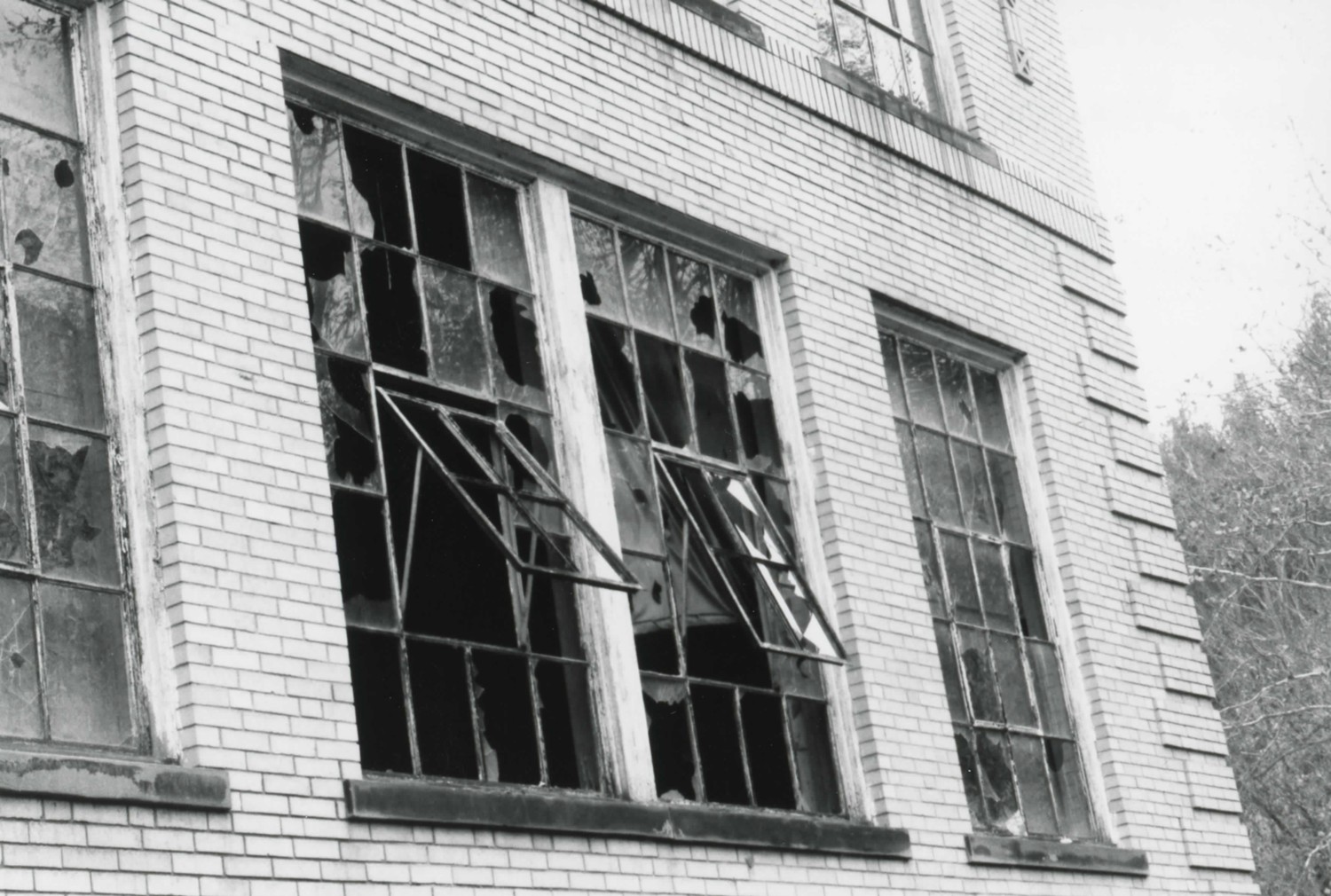 New Straitsville School, New Straitsville Ohio Window Detail (2000)