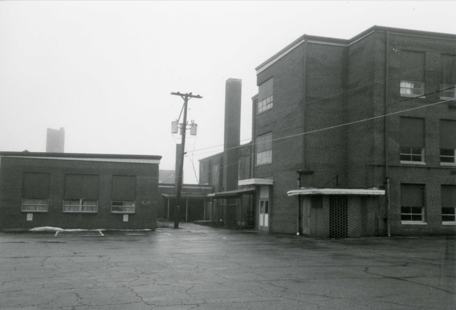 Springfield Township School, Ontario Ohio West elevation (2002)