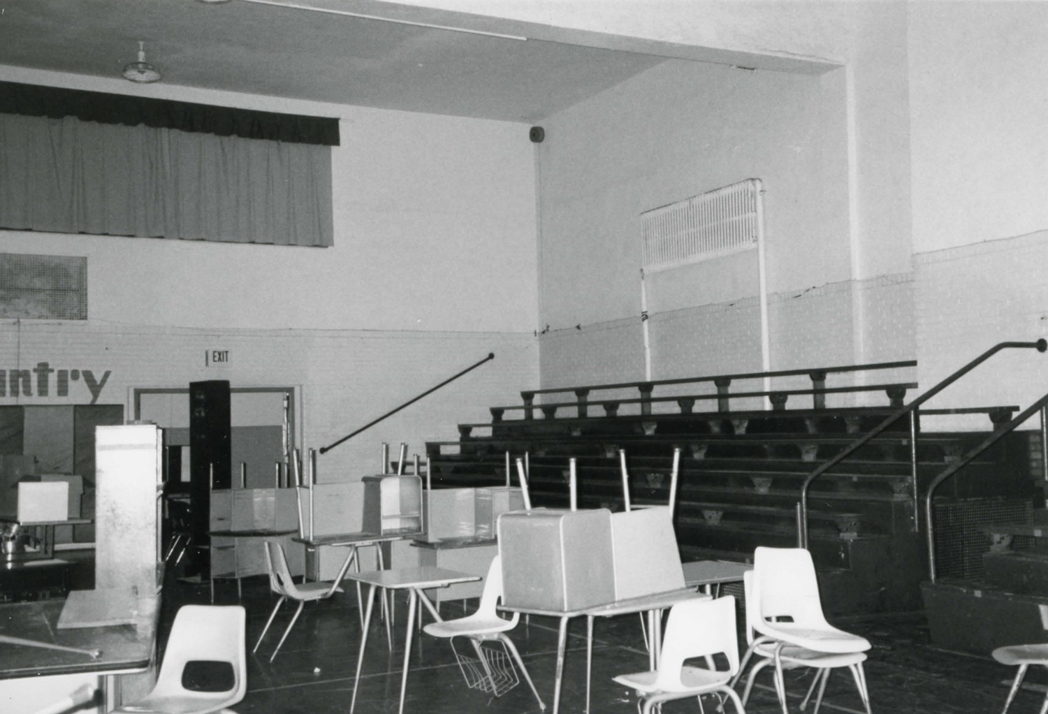 Springfield Township School, Ontario Ohio Gymnasium, First Floor, 1929 section (2002)