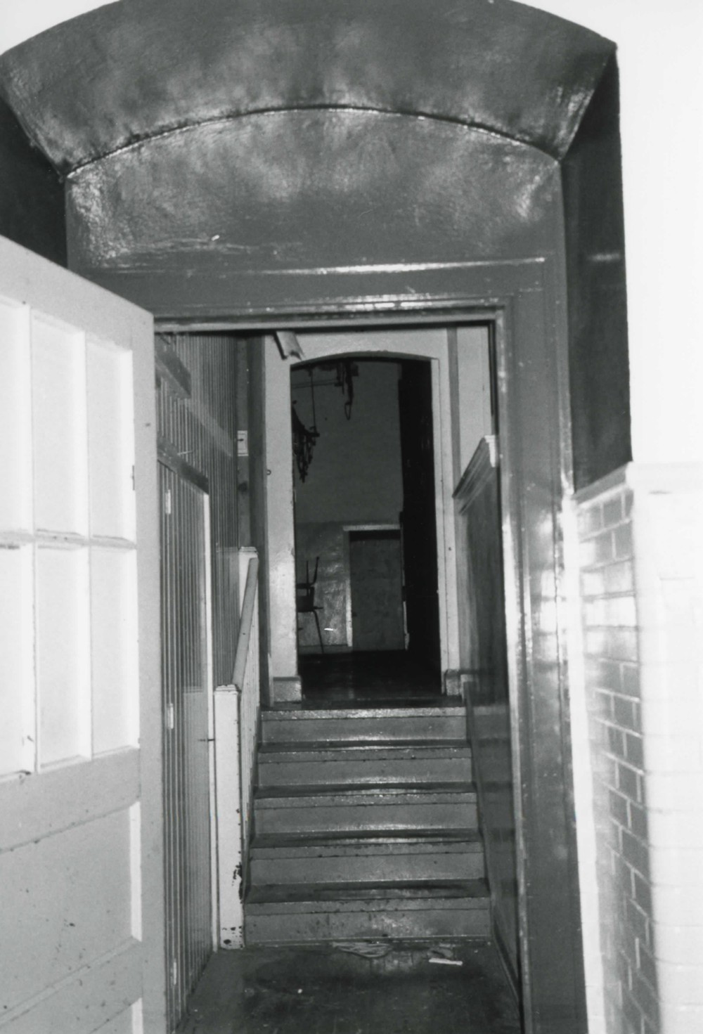 Springfield Township School, Ontario Ohio Rear stage entry, First Floor, 1929 section (2002)