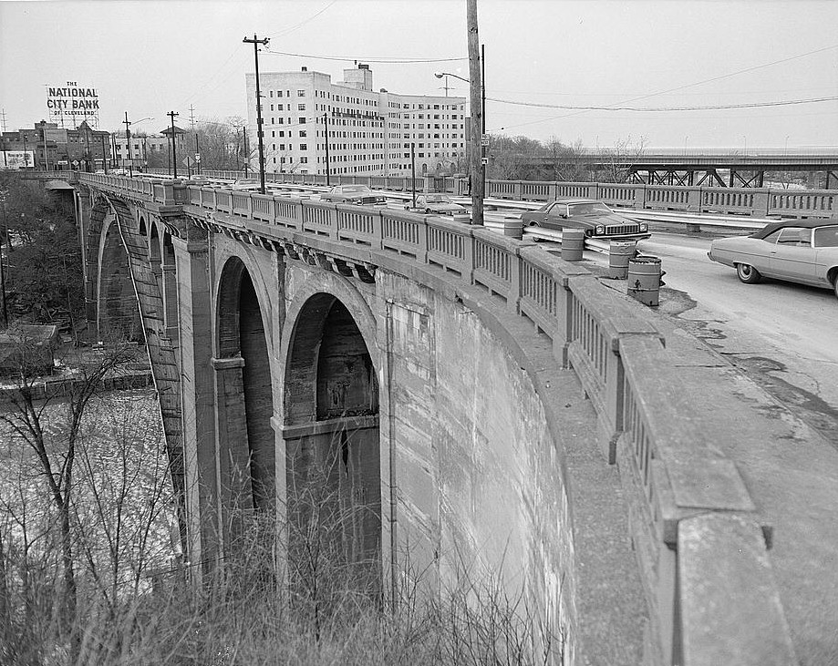 Rocky River Bridge, Rocky River Ohio EAST APPROACH LOOKING WEST, SHOWING RAILING AND ROADWAY 1976
