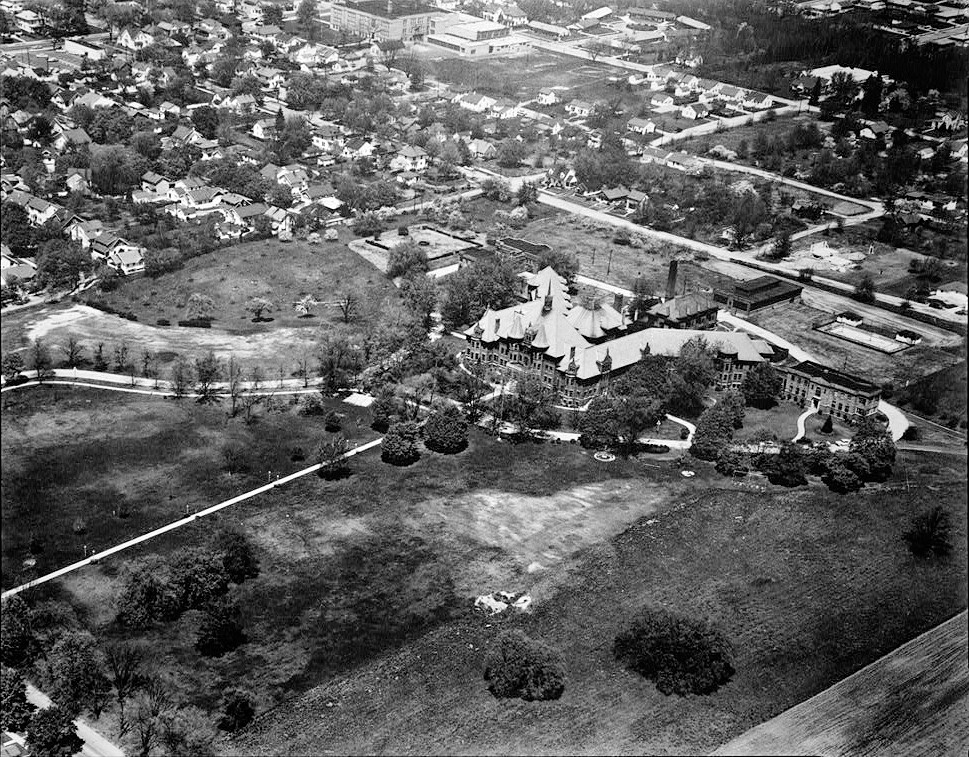 Odd Fellows Home of Ohio, Springfield Ohio AERIAL VIEW, LOOKING NORTHWEST 1952