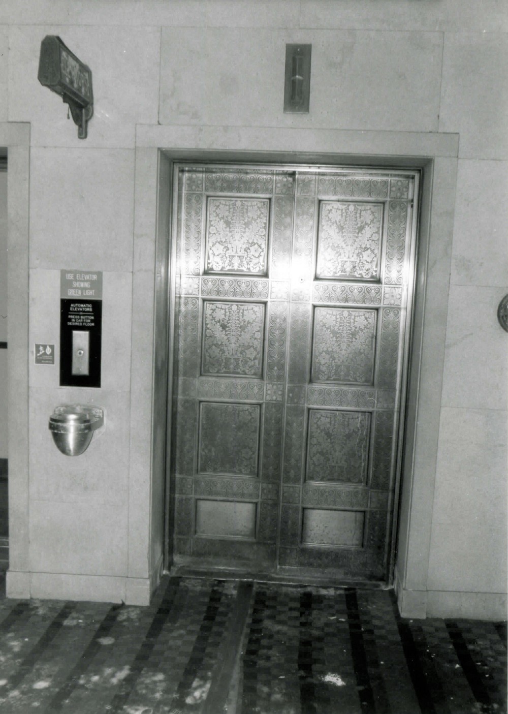 Commodore Perry Hotel, Toledo Ohio Elevator Door -first floor Southeast (1997)