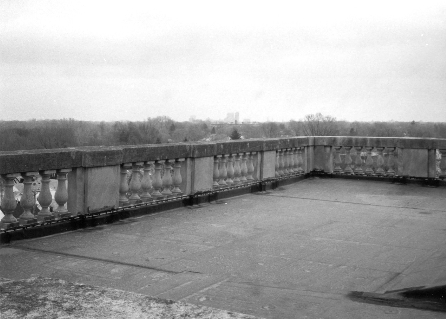 Lucas County Hospital and Nurse's Home, Toledo Ohio Hospital, fifth floor roof showing balustrade, looking northwest toward downtown Toledo (in distance) (1997)