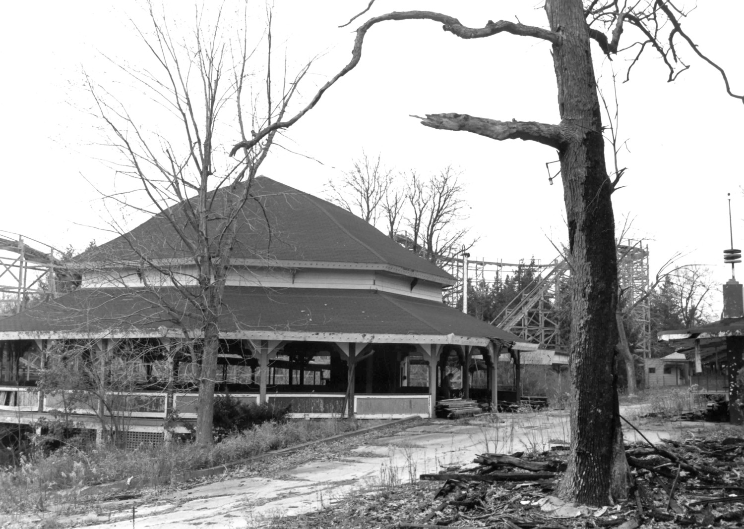 Idora Park, Youngstown Ohio Merry-go-round building with the Wildcat in the distance, looking northwest from the midway (1992)