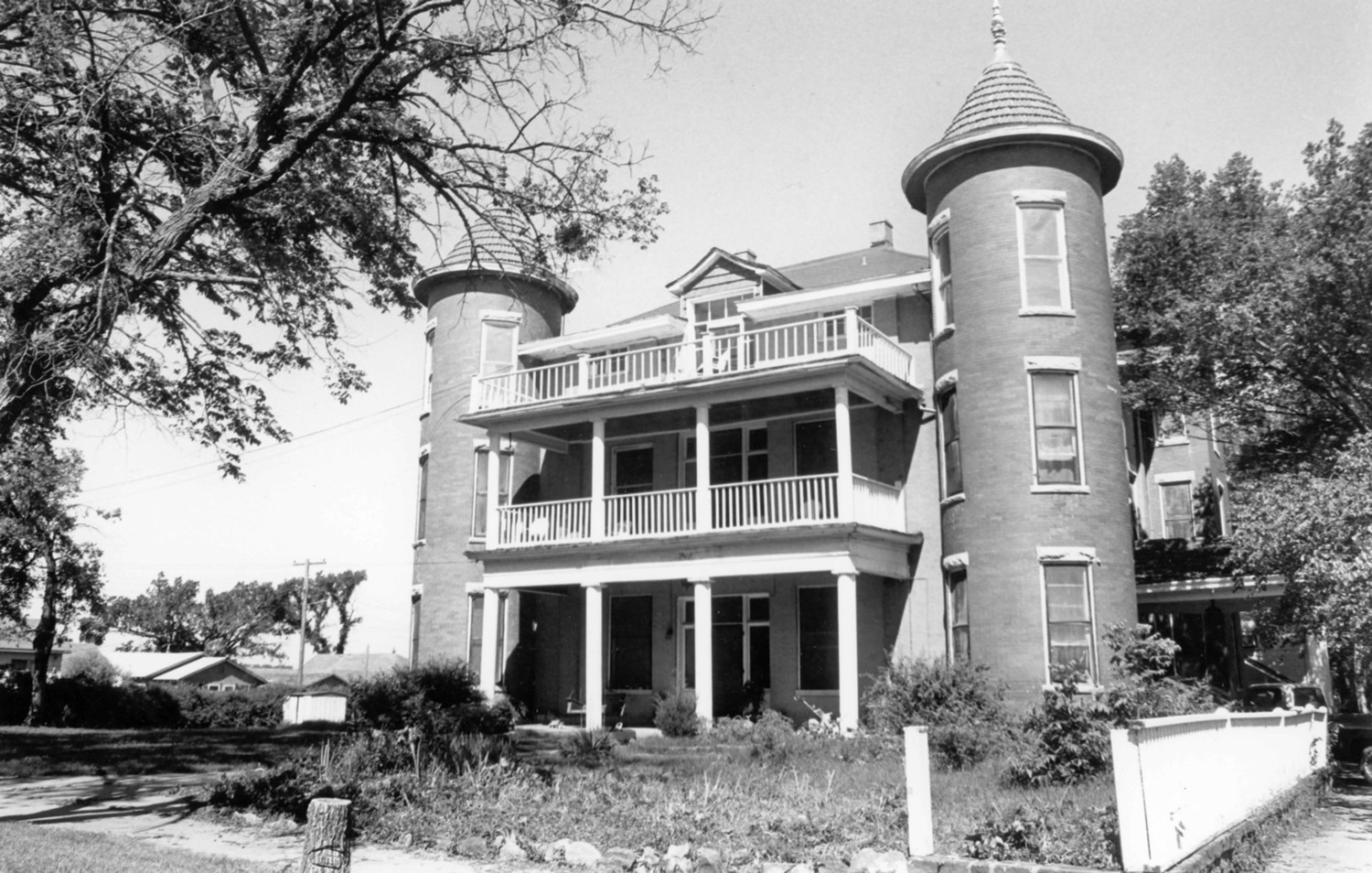 Front elevation (1981)