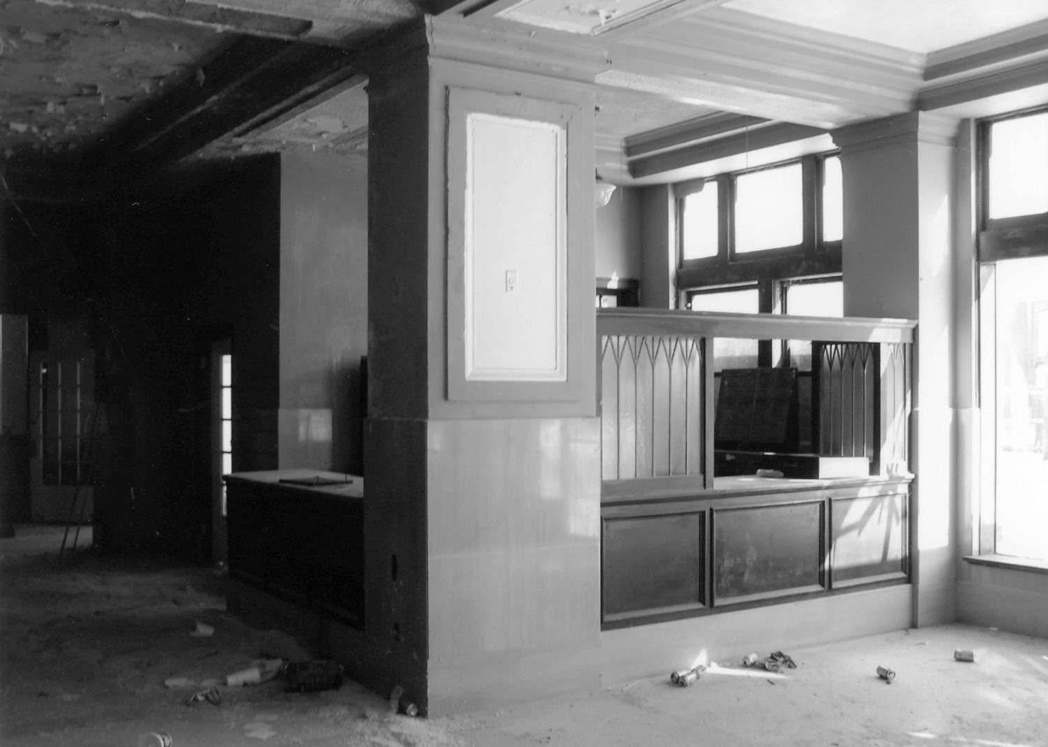 Hotel Franklin, Mangum Oklahoma Porter/check-in desk in lobby (2007)