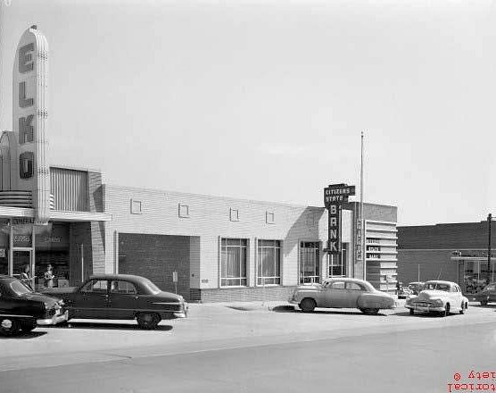 Mutual Savings and Loan Association Building, Oklahoma City Oklahoma Historic photograph (1950)