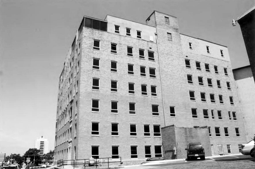 Osler Building, Oklahoma City Oklahoma East Elevation (2011)