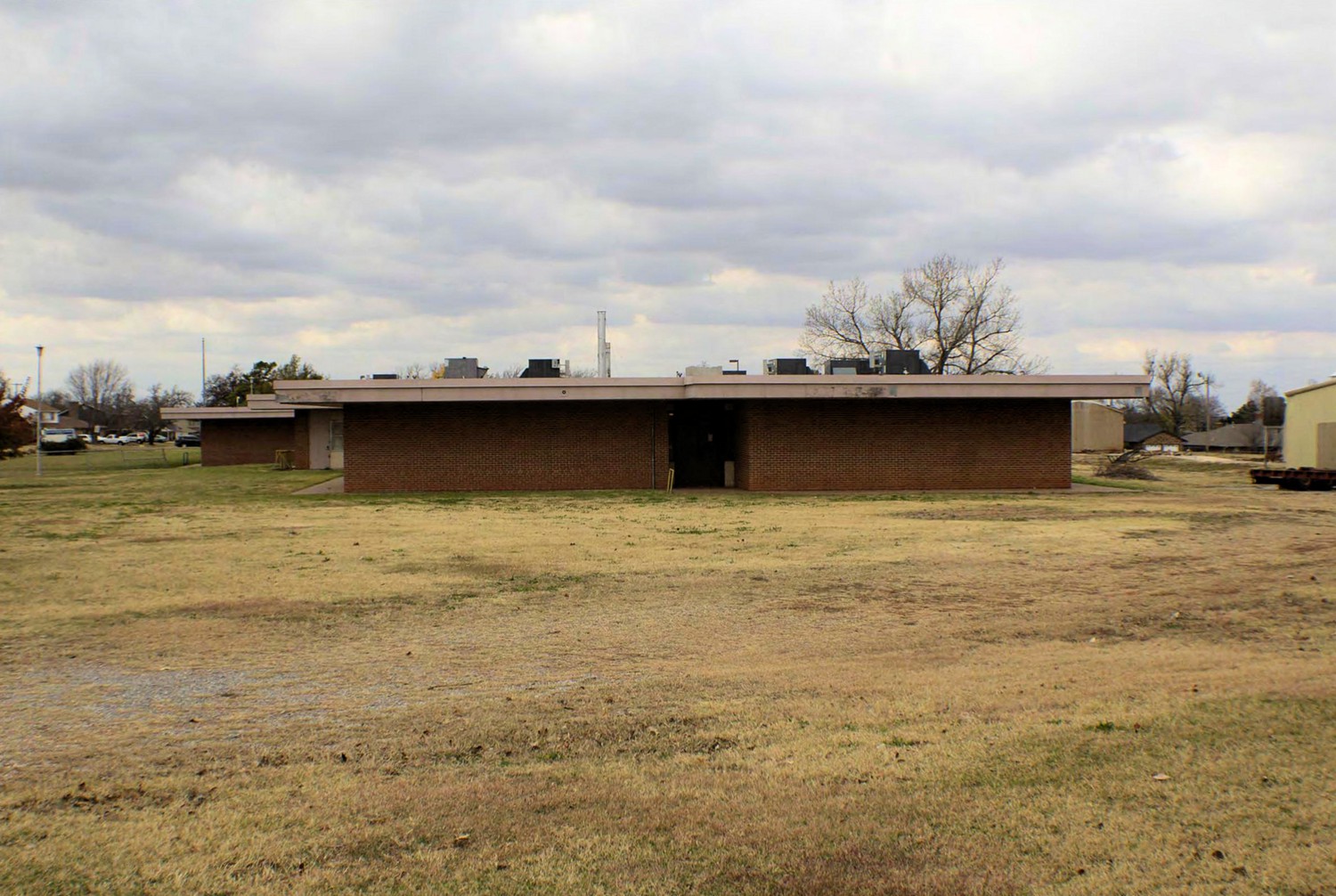 Stonegate Elementary School, Oklahoma City Oklahoma East side elevation (1967) (2017)