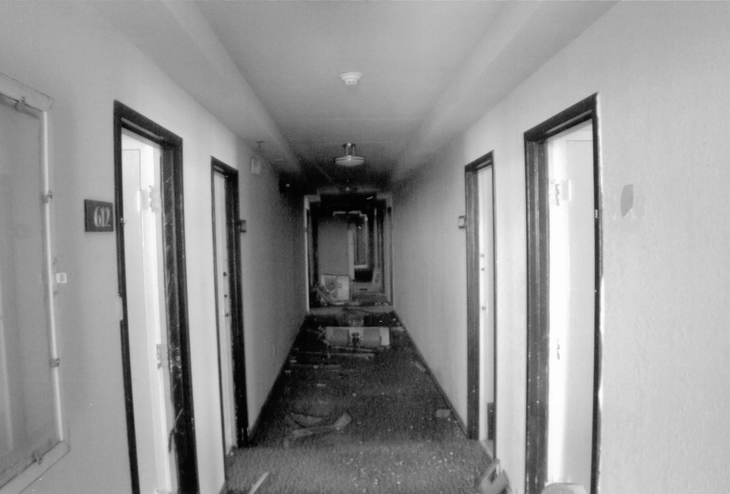 Tiffany House, Oklahoma City Oklahoma 6<sup>th</sup> floor hall (2015)