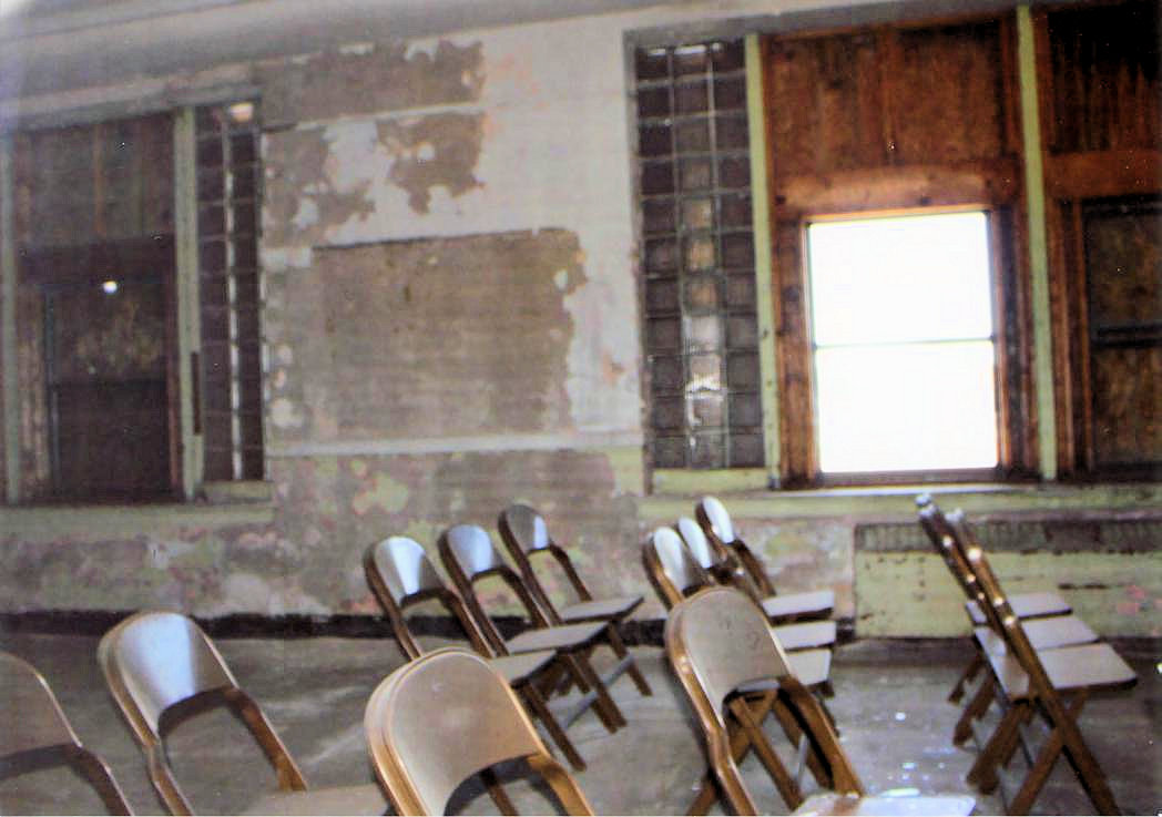Santa Fe Depot, Ponca City Oklahoma Waiting room interior (2011)