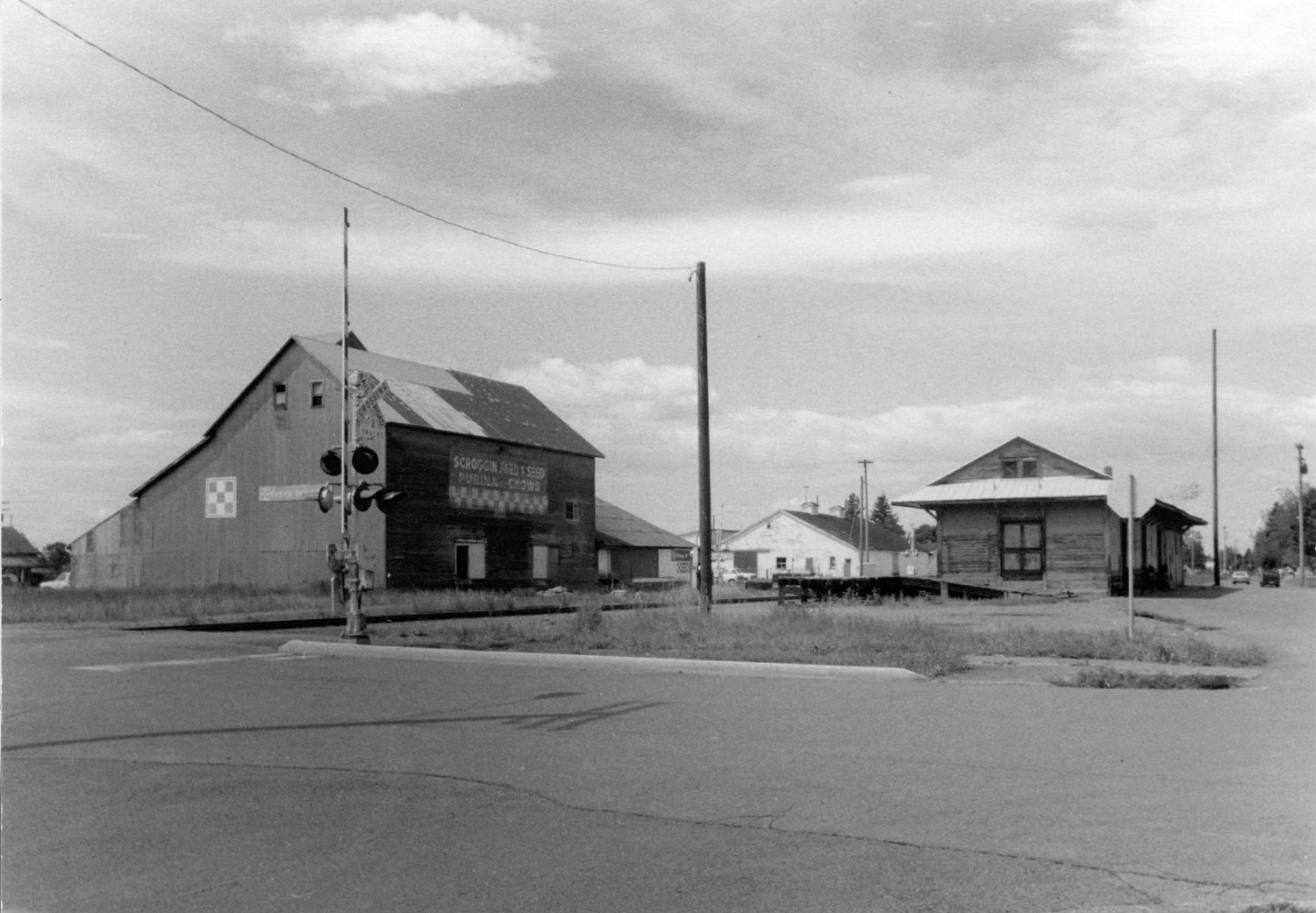 Lebanon Southern Pacific Railroad Depot, Lebanon Oregon Northwest view - General location of the depot (1995)