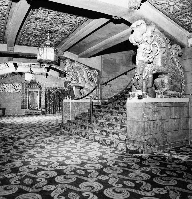 Oriental Theatre, Portland Oregon 1969 MEZZANINE FOYER AND STAIRS TO BALCONY.