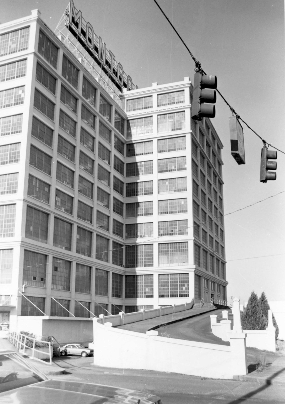 Montgomery Ward & Company Warehouse and Store, Portland Oregon Looking northwest at ramp (1984)