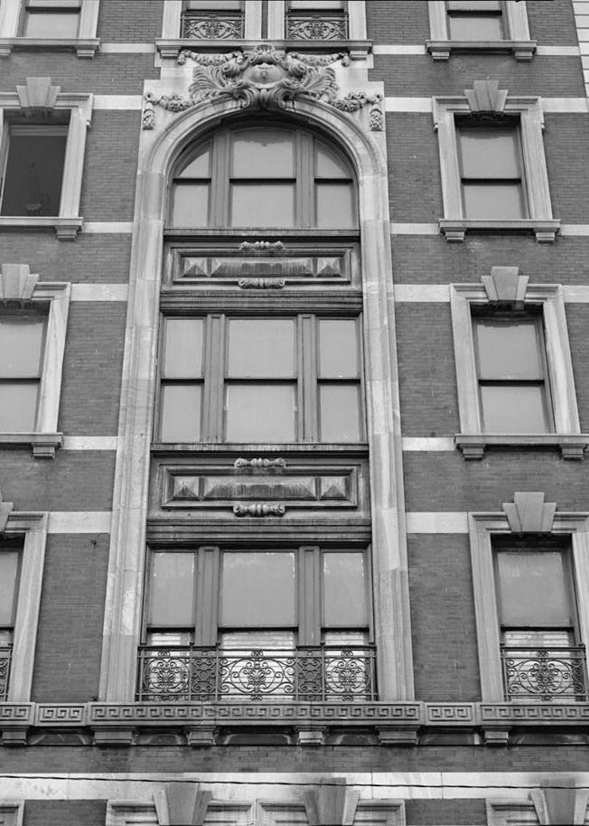Troutman Building - First National Bank, Connellsville Pennsylvania Detail of facade, third through fifth floors, looking south 1996