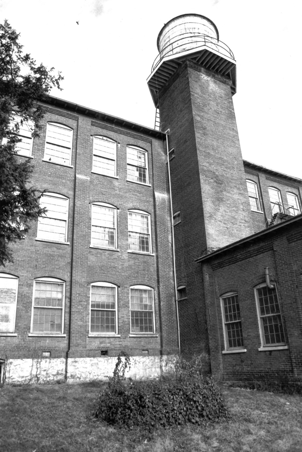 Ashley and Bailey Silk Mill, Marietta Pennsylvania Looking from the southwest corner of the site looking in a northeasterly direction at the juncture of the boiler house with the main building (1980)