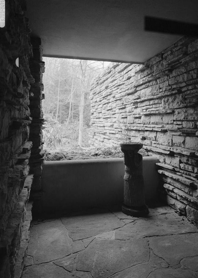 FallingWater - Frank Lloyd Wright House, Mill Run Pennsylvania 5VIEW FROM WEST OF ENTRANCE TO SECOND FLOOR GUEST TERRACE WITH PLANTER IN BACKGROUND. GUEST TERRACE IS TO THE RIGHT OF PHOTOGRAPH.