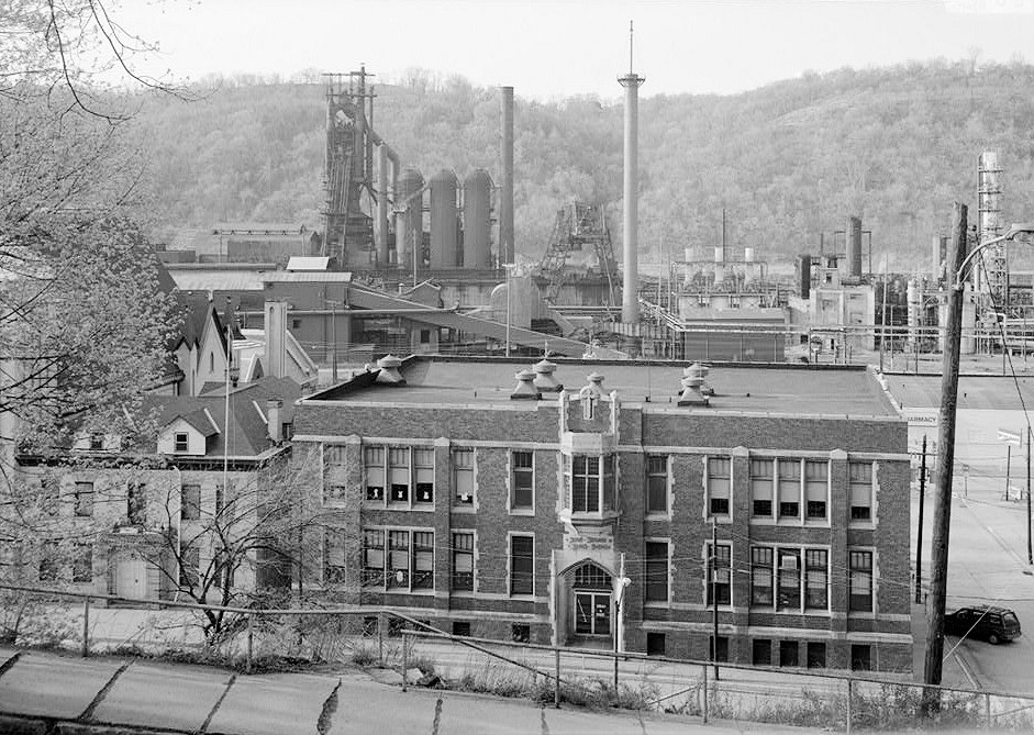 Pittsburgh Steel Company Monessen Works, Monessen Pennsylvania 1991 VIEW FROM PARK DRIVE LOOKING WEST, SHOWING WHEELING PITTSBURGH BLAST FURNACES WITH PAROCHIAL SCHOOL (ST. LEONARDS) IN FOREGROUND