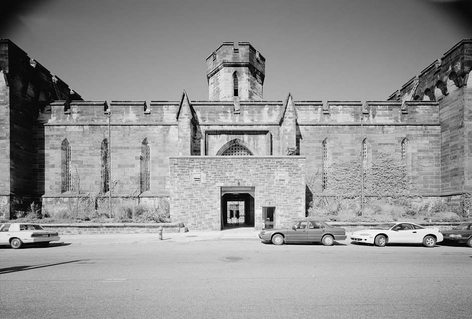 Eastern State Penitentiary, Philadelphia Pennsylvania Administration building facade (1998)