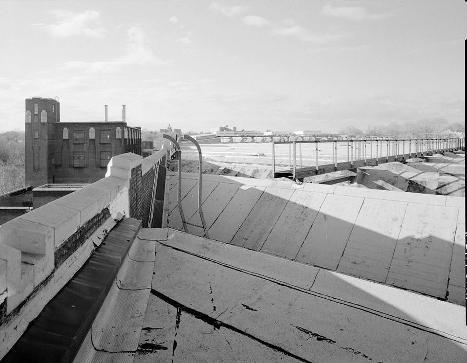 Atwater Kent Manufacturing Company, Philadelphia Pennsylvania 1996 North Plant, View of Parapet, Super-Span Saw-Tooth Roof, Looking Northwest