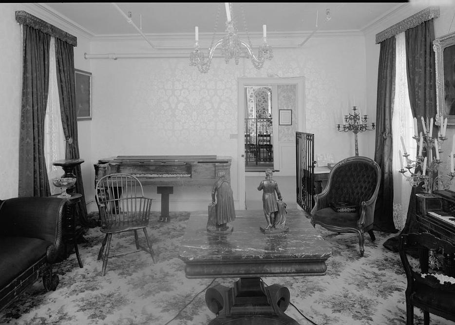 Fort Hill - McElhenny-Calhoun-Clemson House, Clemson South Carolina Looking north through the parlor, across the east entry hall to the state room beyond