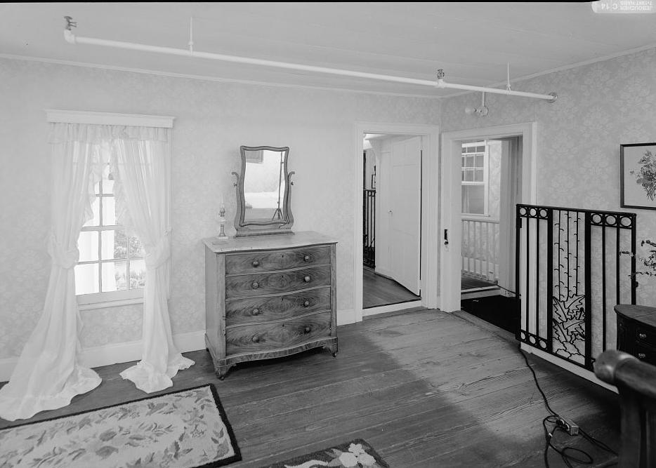 Fort Hill - McElhenny-Calhoun-Clemson House, Clemson South Carolina Looking southeast in the northeast bedroom; note door to the dressing room open