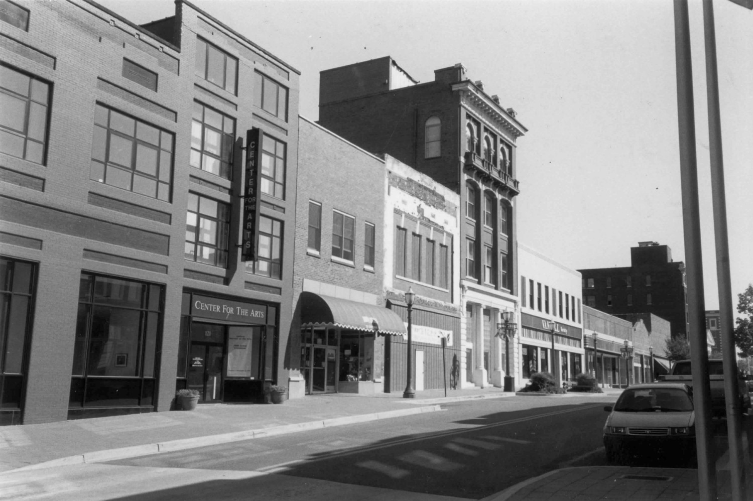 People's National Bank - Franklin's Clothing Store, Rock Hill South Carolina Facade (south elevation) and west elevation, from Main Street (1998)