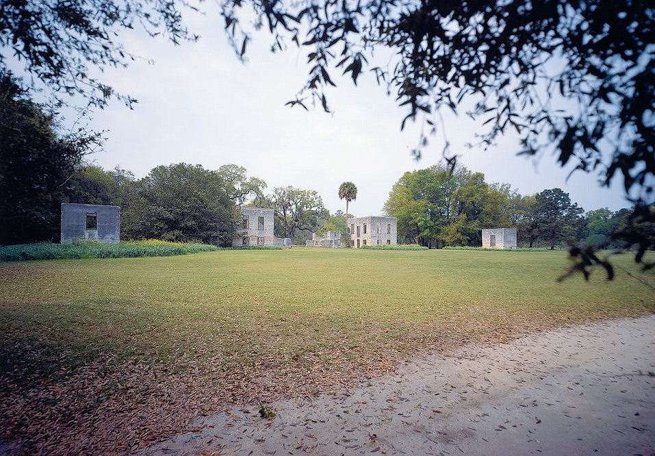 Ruins of the Edward House Plantation, Spring Island South Carolina 2003 MAIN HOUSE AND FLANKERS, GENERAL VIEW LOOKING FROM THE SOUTHEAST